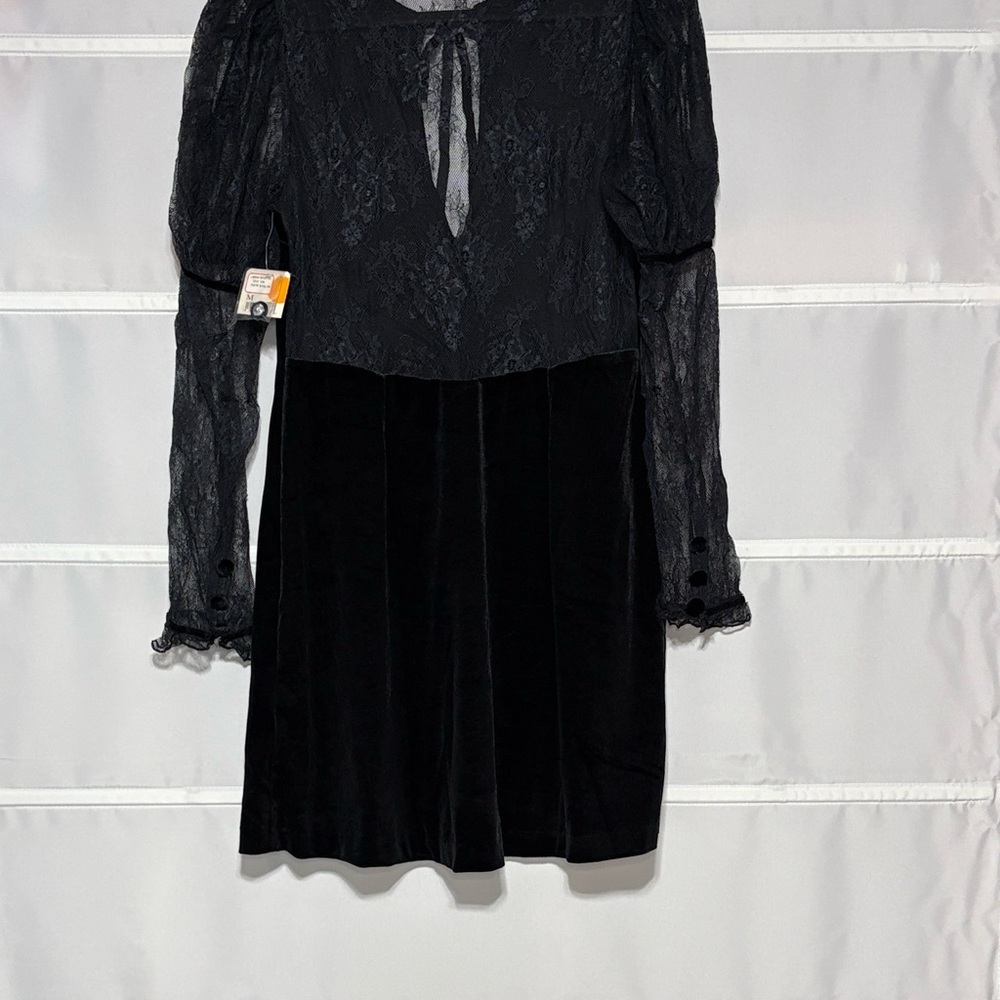 Free People midnight hour Black Velvet with Lace mini dress NWT - Picture 3 of 10
